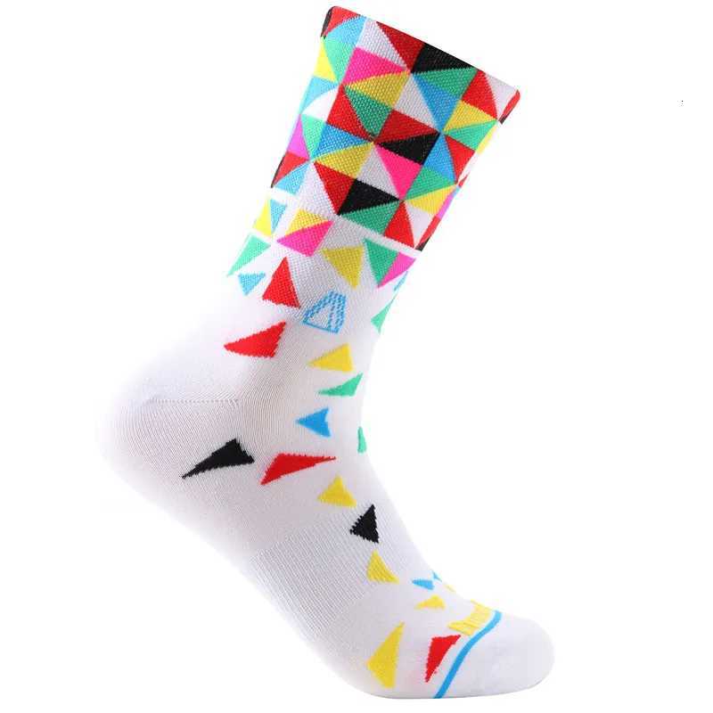 2023 New Sports Running Cycling Socks Men and Women Bicycle Outdoor Bike Socks and Basketball Socks Z250731