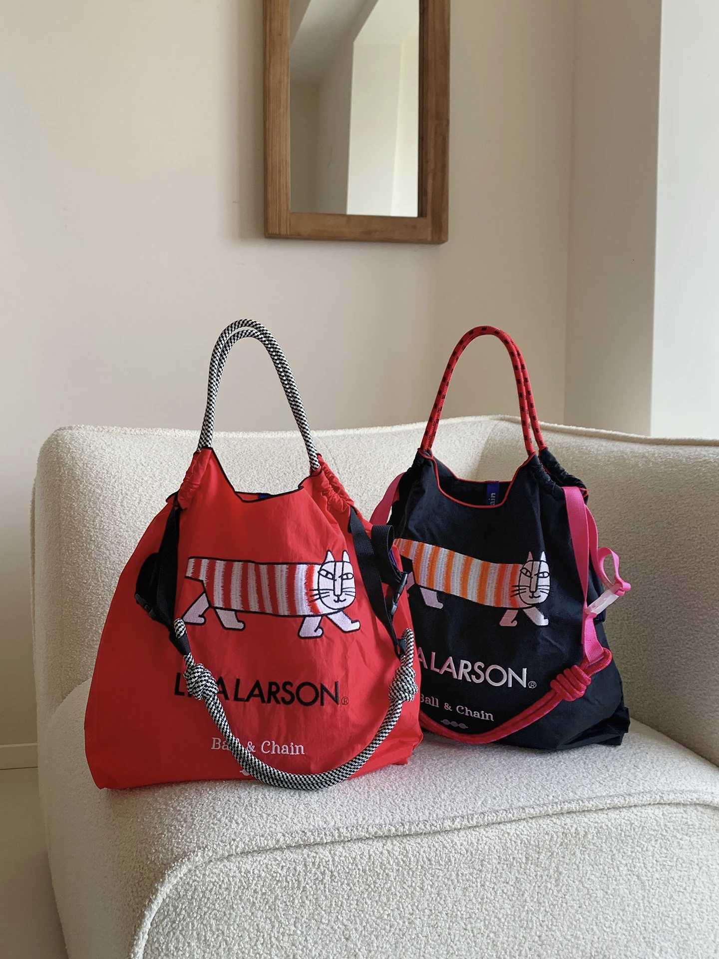 New womens tote bag large capacity shoulder bag folding storage shoulder bag suitable for embroidered cloth bag suitable for co G250729
