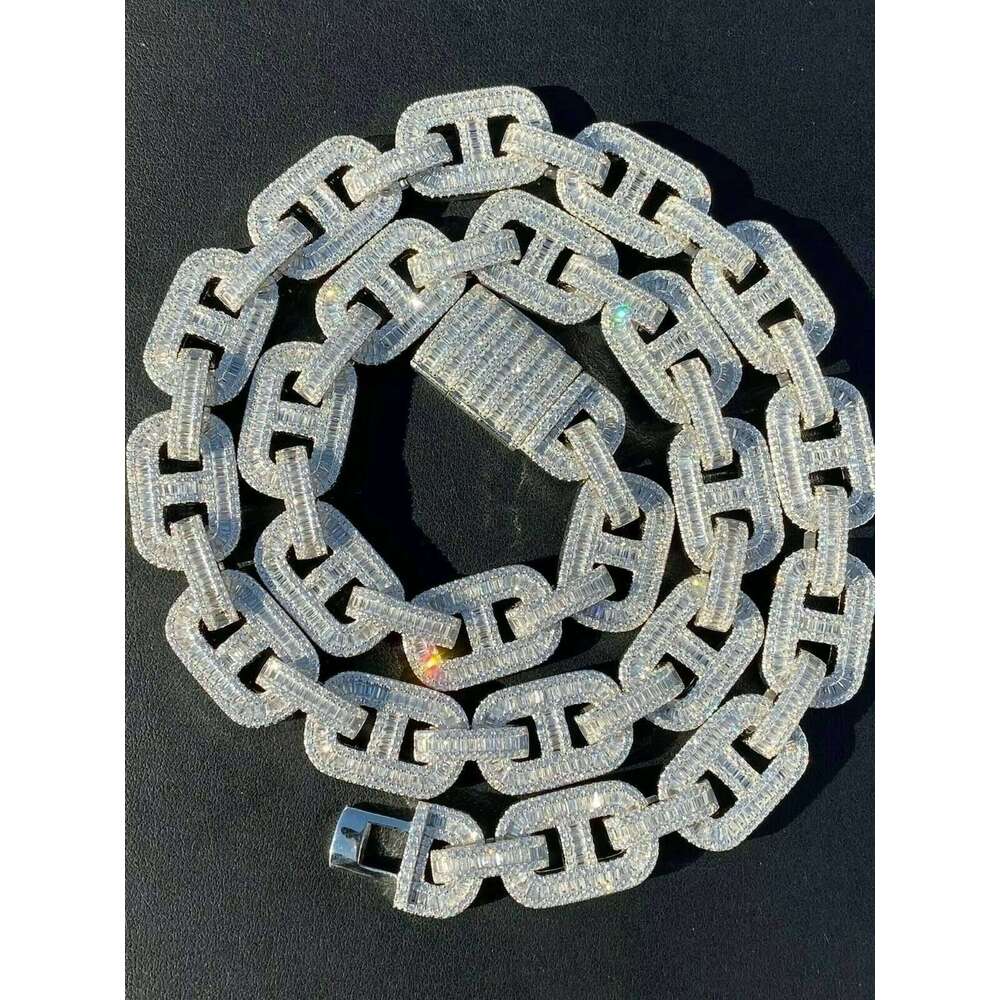 Trendy 18Mm Icey VVS Chain Baguette Moissanite Dia Mariner Link Cuban