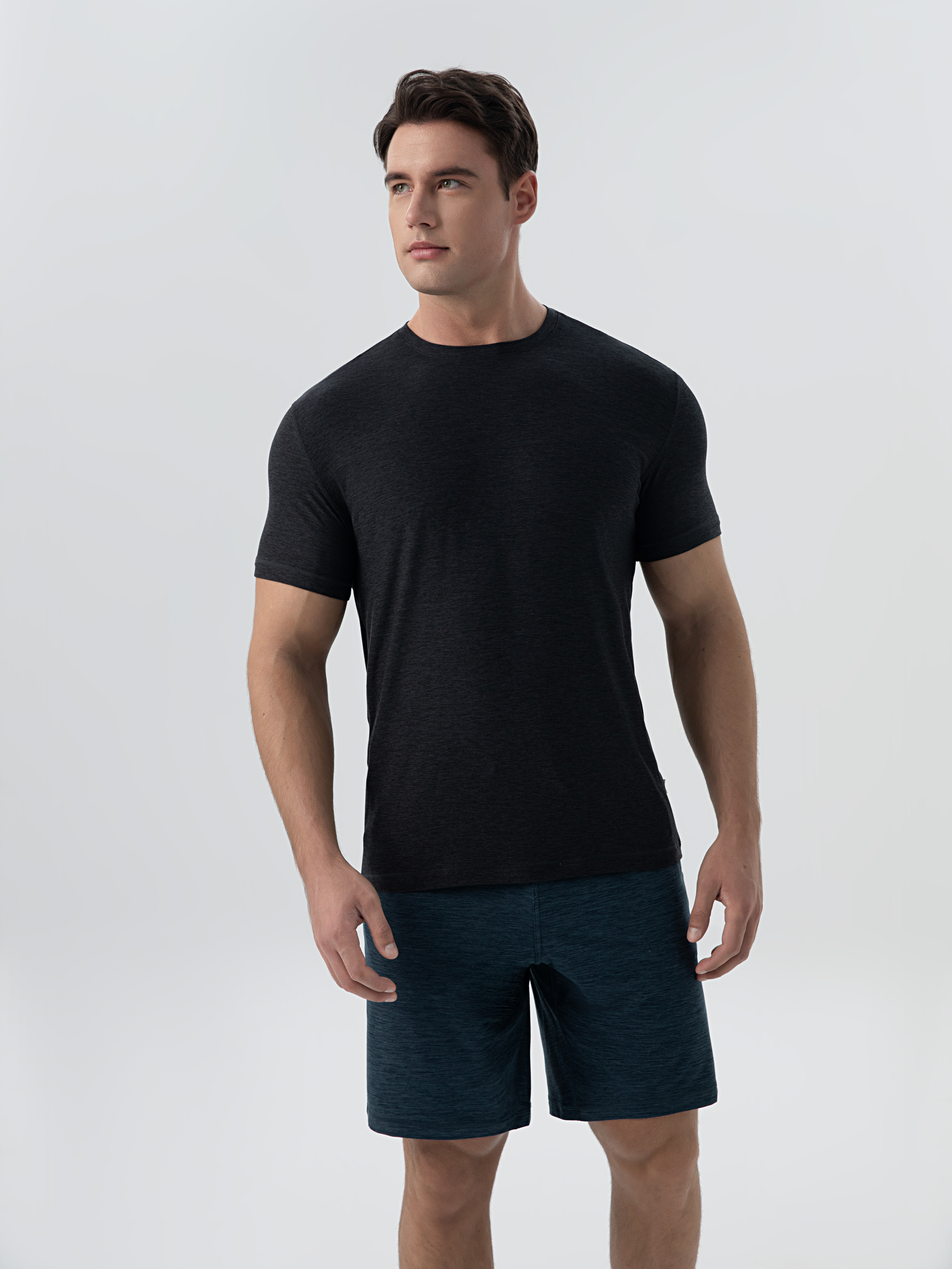 Breathable Mens Light-Duty Tee with Comfort-Fit for Everyday Wear