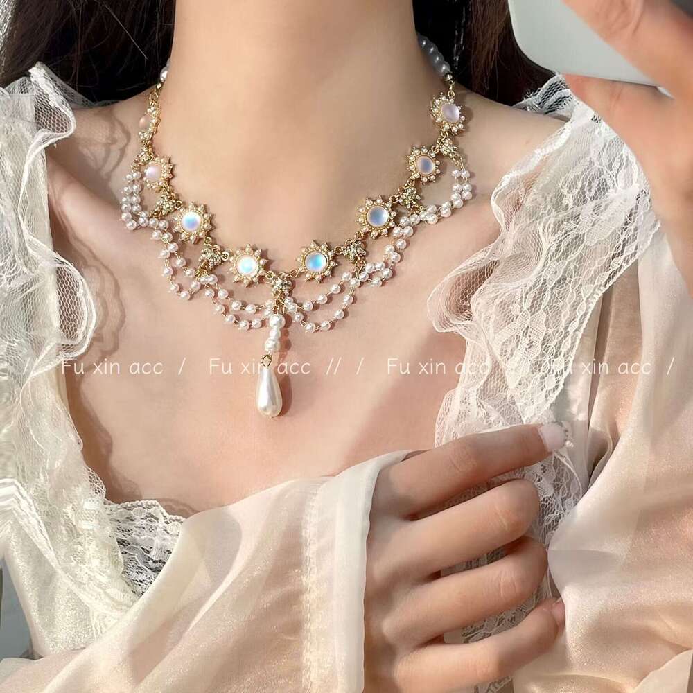 Sarah Phil Matte Pink Blue Iridescent Pearl Water Drop Necklace Light Fashion Versatile Choker Niche Design Jewelry 5a8