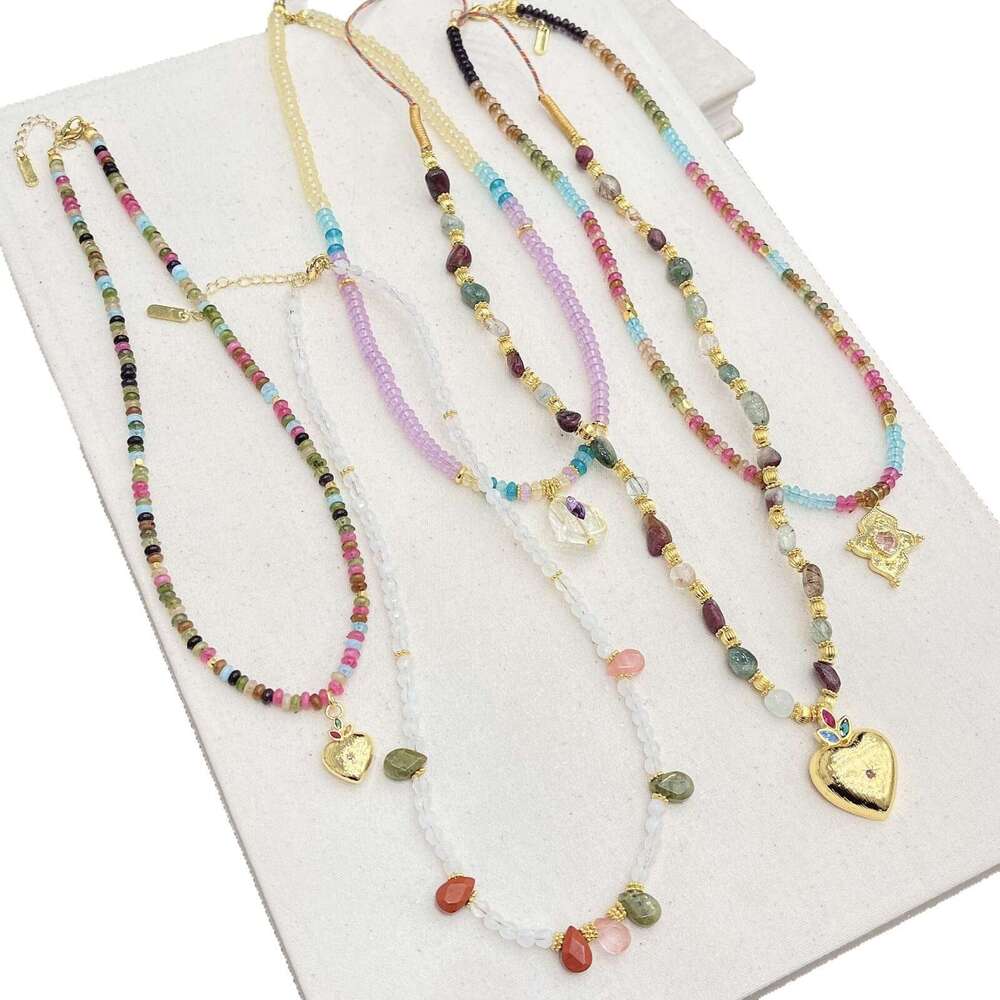 New Chinese Style Colorful Beaded Heart Pendant Stone Set Necklace Dopamine Collarbone Chain High-End Personality Fashion e2b
