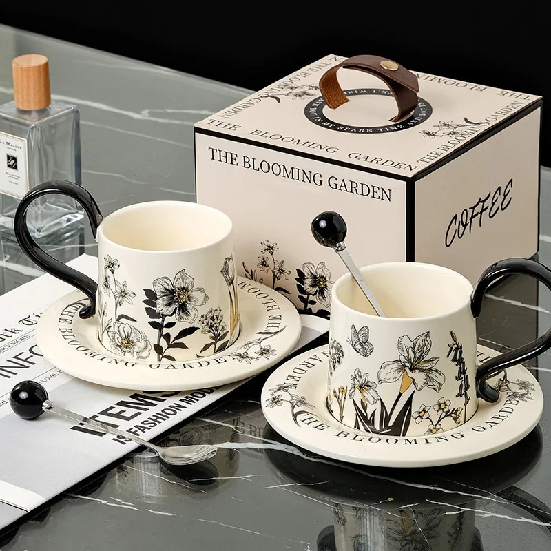 Vintage Floral Luxury Ceramic Coffee Cup Saucer and Spoon Set Capacity Tea Cups Gift Box 250731