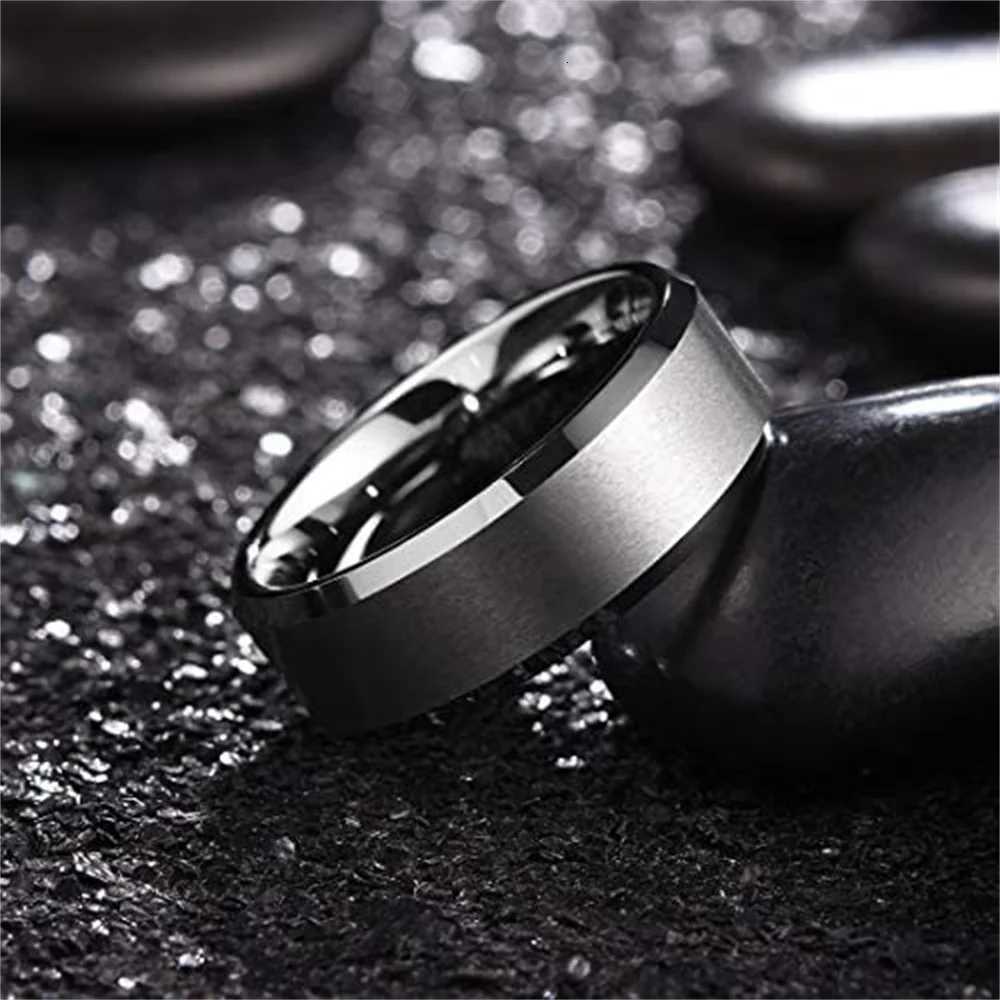 8mm Simple Silver Color Stainless Steel Rings for Men and Women Matte Finish Beveled Edge Mens Wedding Rings Party Jewelry Gifts y250730