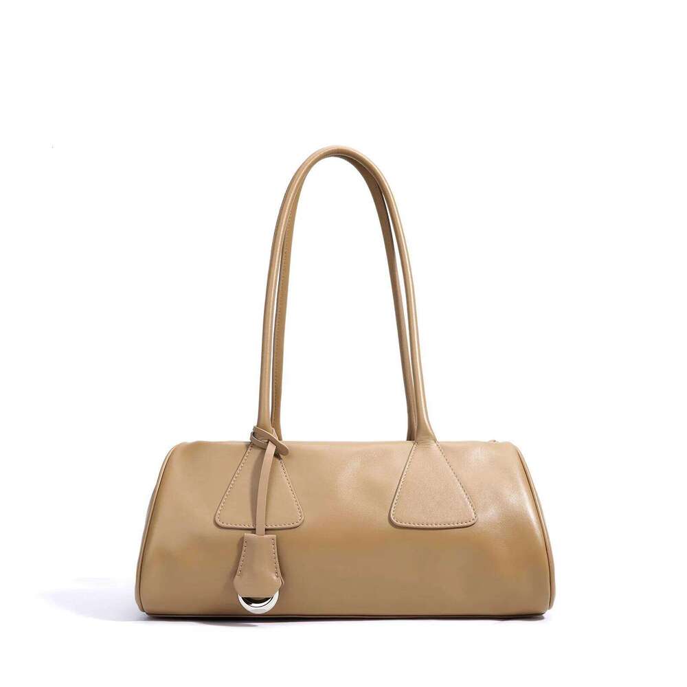 Genuine Women's Handbag 2025 New Niche Design Triangle Pillow Free Initials French Simple Top Leather Shoulder Bag