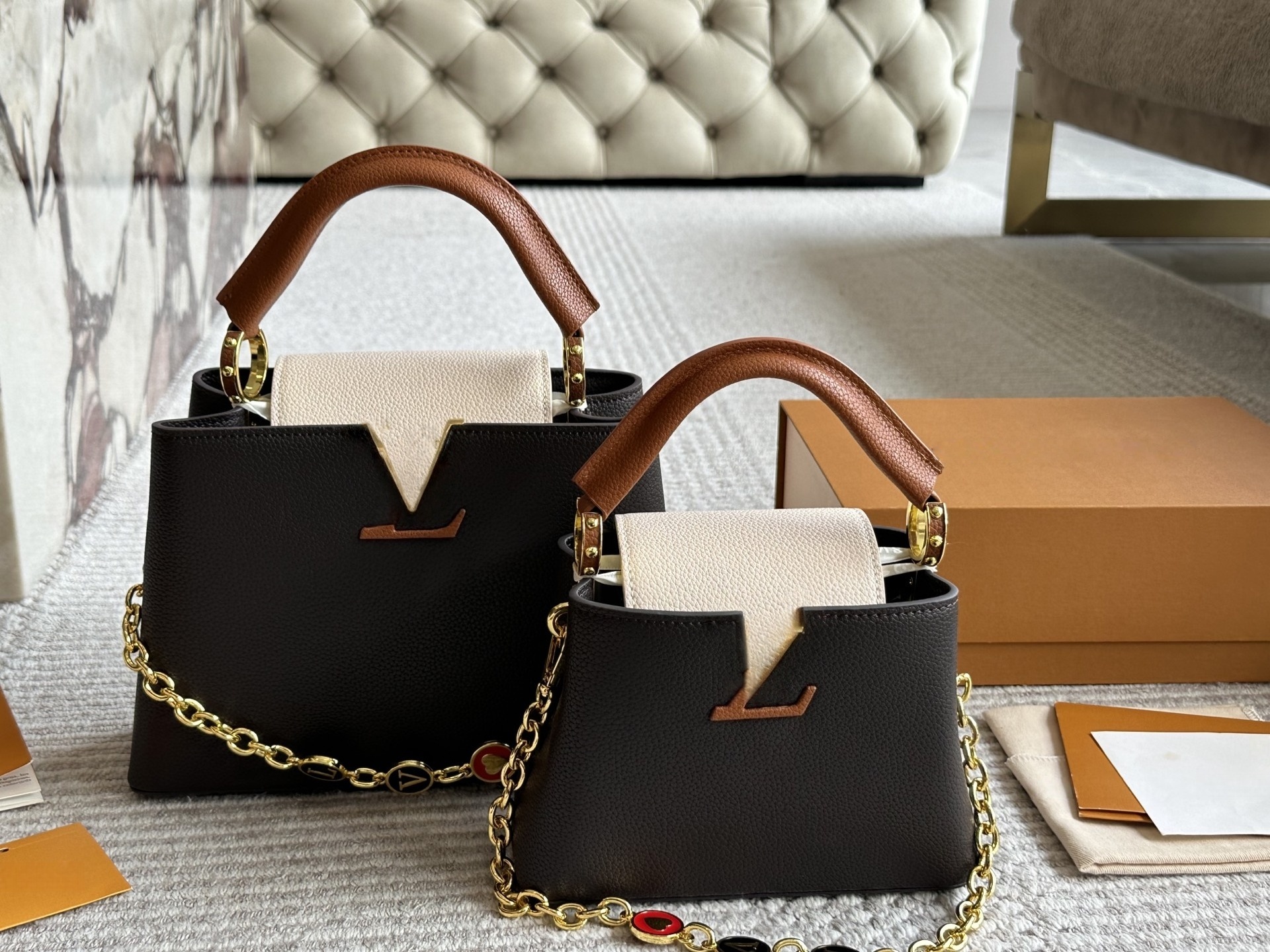 Luxury Bags designer bag 24SS Women's Luxury Designer Capucines Handbag Women's Handbag Shoulder Bag Crossbody Bag Solid Color Makeup Bag Purse