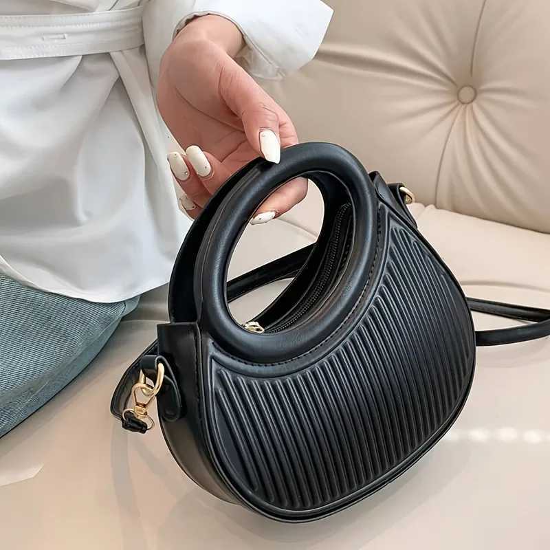 Chic Stripe Design Crossbody Bags for Women Elegant Synthetic Leather Handbag Purse Look Shoulder Bag for Everyday Use Y250730