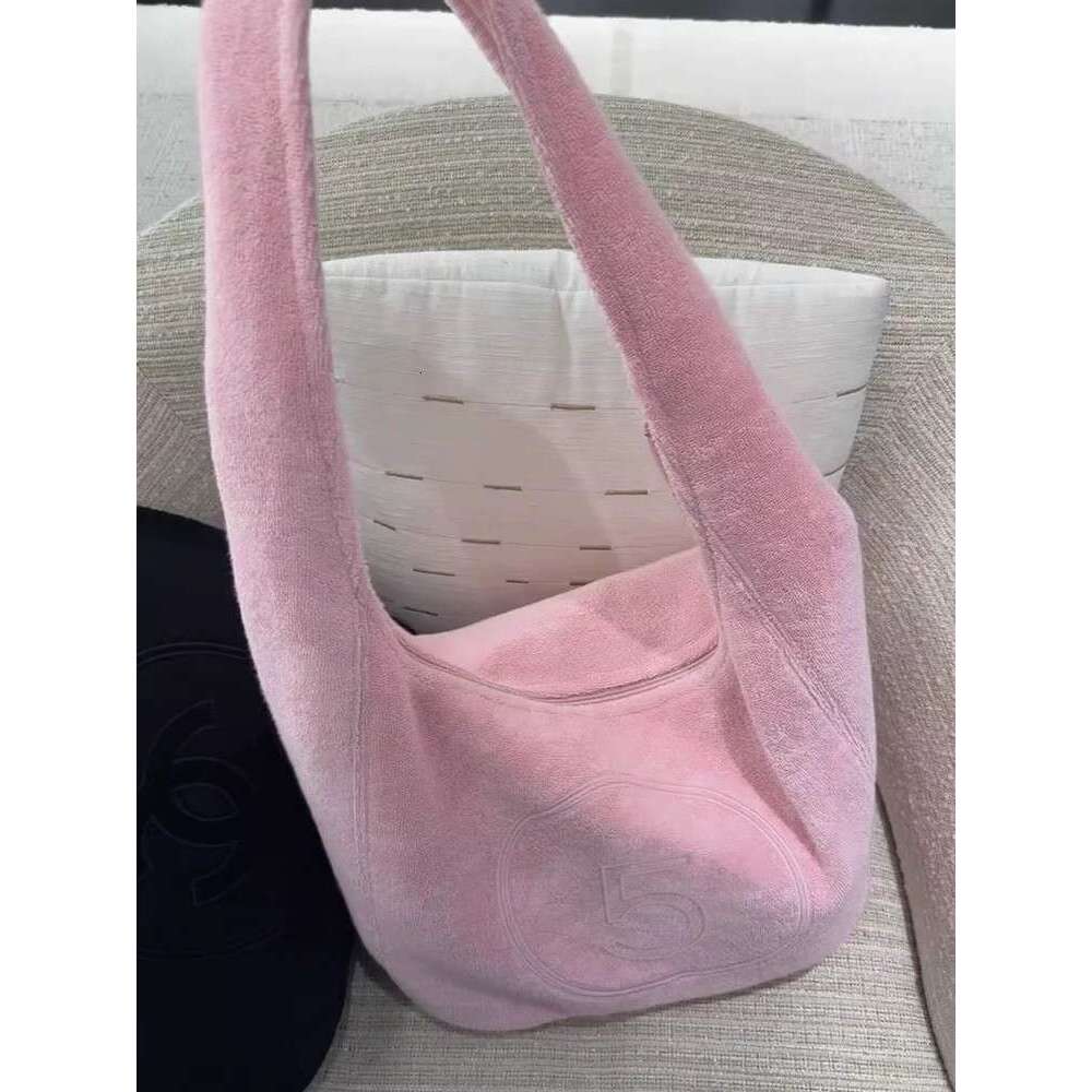 New Trendy Fashion Versatile Pink Terry Cloth Concave Design Niche Single Shoulder Bag