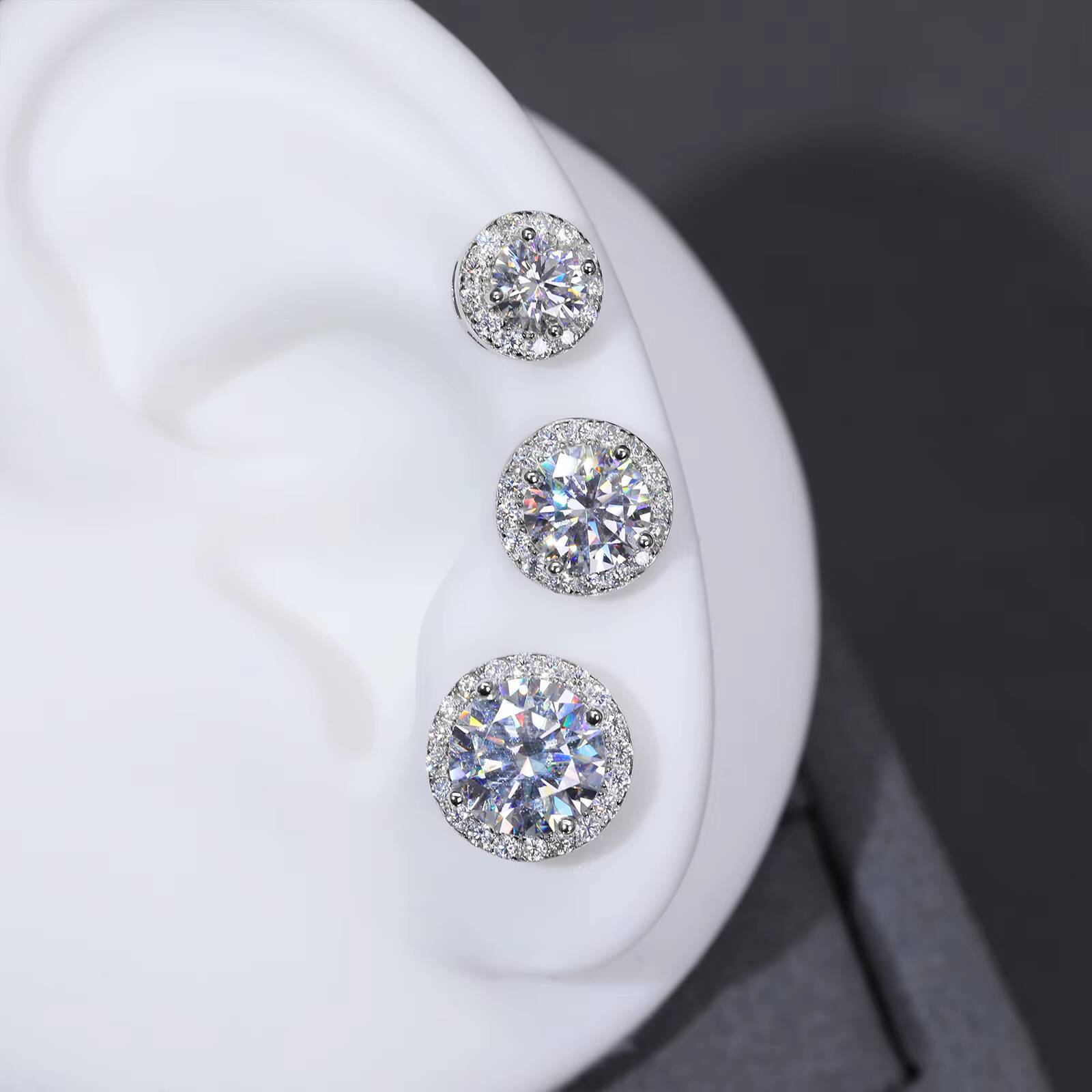 New Dropshipping Jewelry GRA Certificate Fashion 925 Sterling Silver VVS Moissanite Diamond Magnetic Earrings for Men