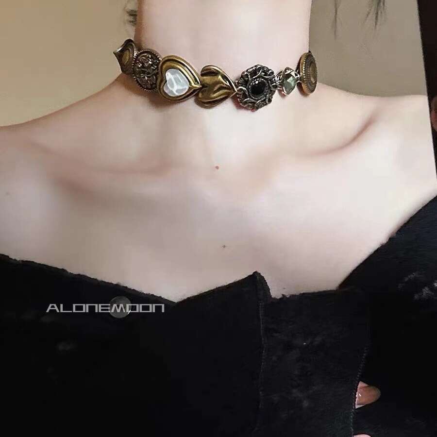 FUXIN New Chinese Style Punk Titanium Steel Necklace for Women Brass Vintage Button Hot Girl Collarbone Chain 914