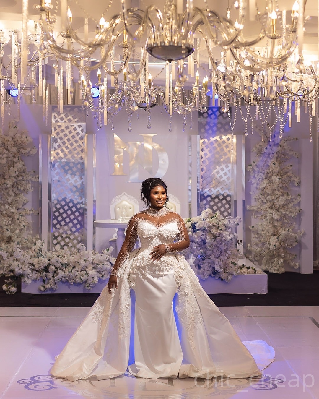 2025 Aso Ebi Plus Size Off White Mermaid Wedding Dress Beaded 3D Floral Lace Satin Detachable Train Bridal Gowns Dresses ZJ06785
