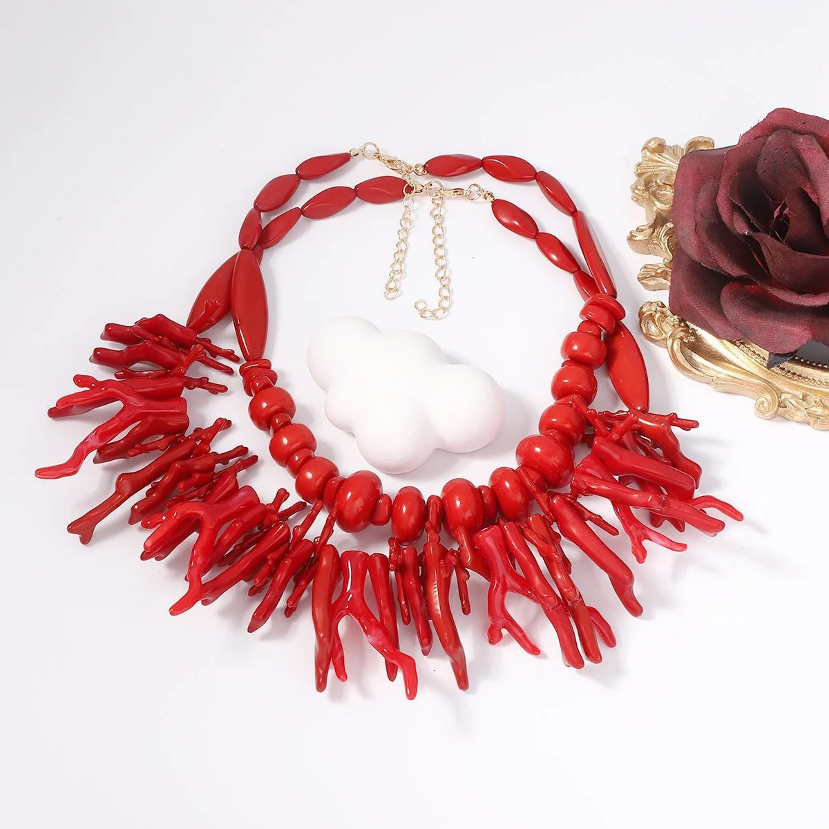Crossborder sales of Bohemian style double layer wear resin coral necklace womens fashion personality plant red goth halloween 250729