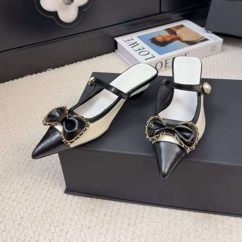 Shoes Women Size34-41 Genuine Leather Mules Med Heels Chain Butterfly Knot Slipper Pointed Toe Designer Shoe Zapatillas De Mujer 3f4
