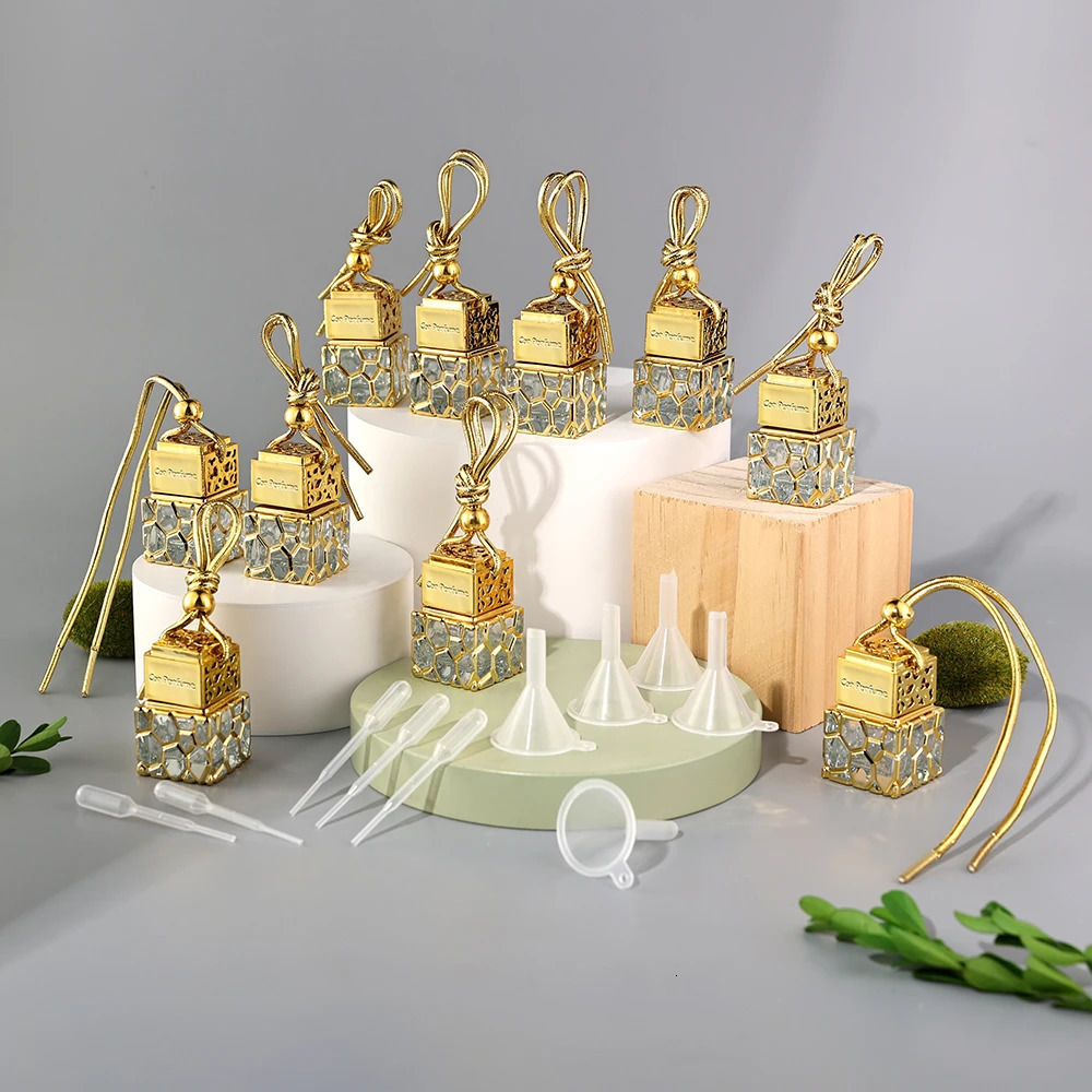 10pcs 10ml Gold Car Essential Oil Diffuser Fragrance Air Freshener Scent Perfume Square Bottle for Ornament Hanging Empty Bottle 250726