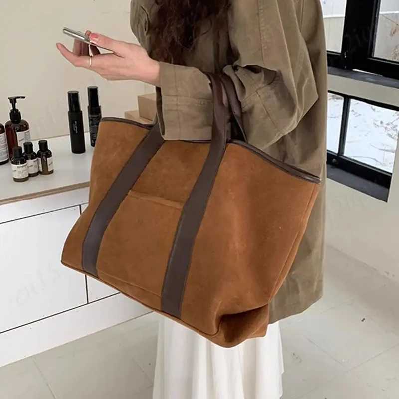 Vintage Suede Large Capacity Handbag Simple All-match Fashion Tote Bags Design Casual Top Handle Shoulder Bag For Women G250729