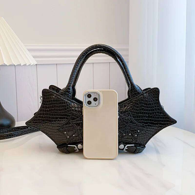 designer bag Fashion New Wings Bat Shoulder Women's Bag Crocodile Girls Crossbody Pure Colour Handbag Metal Decoration PU Material