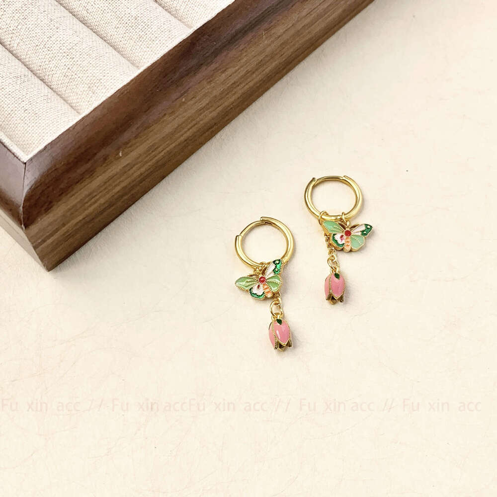 New Chinese Style Enamel Butterfly Lily of the Valley Earrings for Women, Light , Elegant, Exquisite, High-end Feel, Versatile Ear Jewelry 1a2