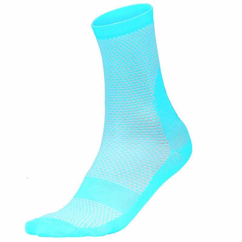 2021 Professional Brand Cycling Sport Socks Protect Feet Breathable Wicking Socks Cycling Socks Bicycle Socks Z250731