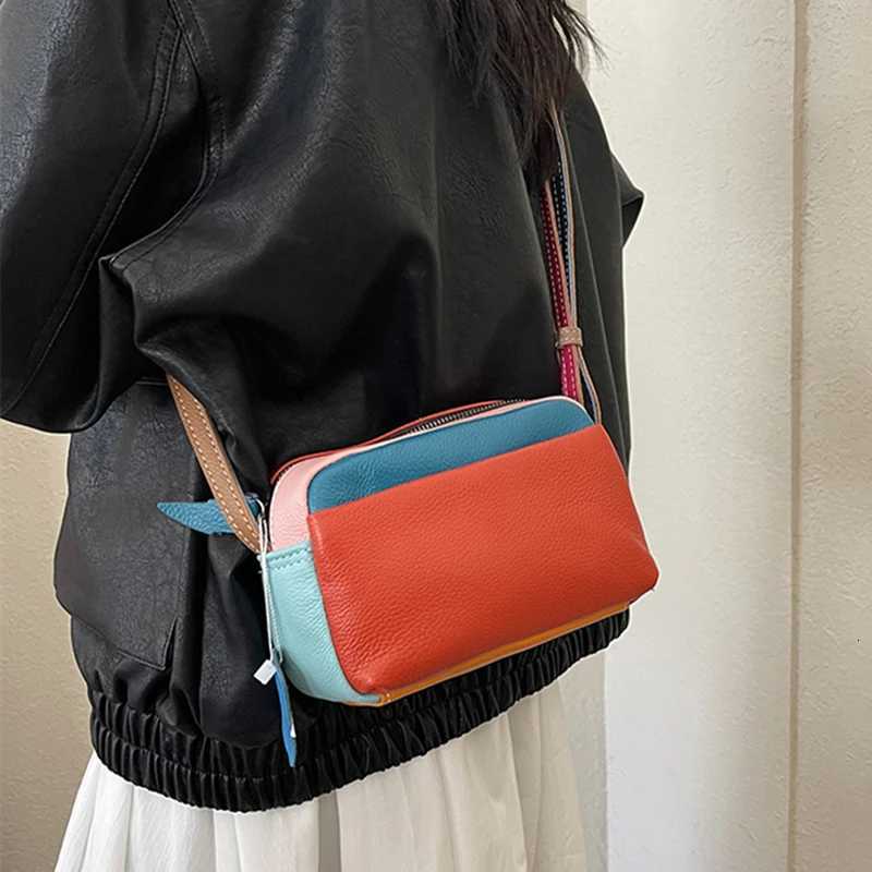 100% Genuine Leather Messenger Bag Cow Leather For Women Handbags Female High Quality Shoulder Messenger Bags Daily Purse Y250730