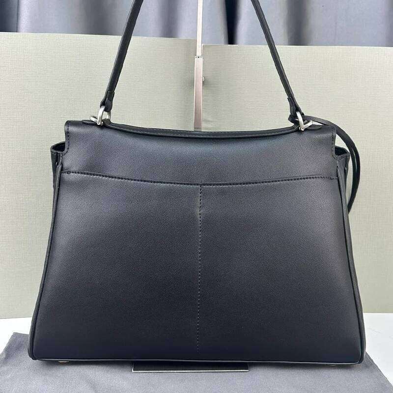 2025 Leather Handbag Large Capacity Portable Crossbody Leisure Multi functional Commuter Women's Shoulder Bag
