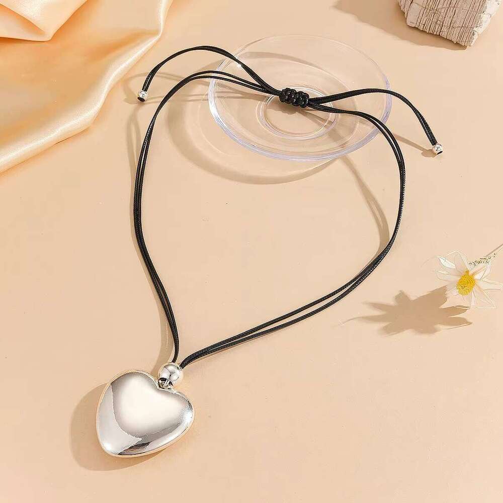 SHIXIN Women's Gothic Black Adjustable Punk Choker Necklace CCB Siery Exaggerated Heart-Shaped Love Pendant Buddhism