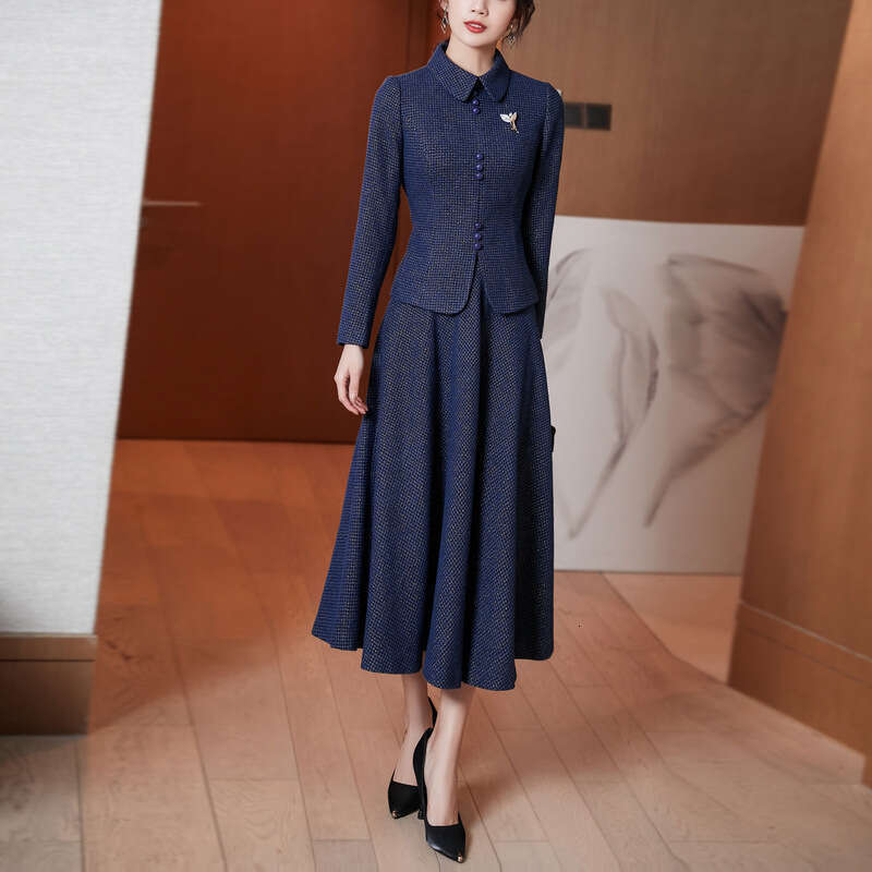 Blue Tweed Style Woolen Suit Autumn New Elegant and Dignified High-end Slimming Two-piece Set for Women