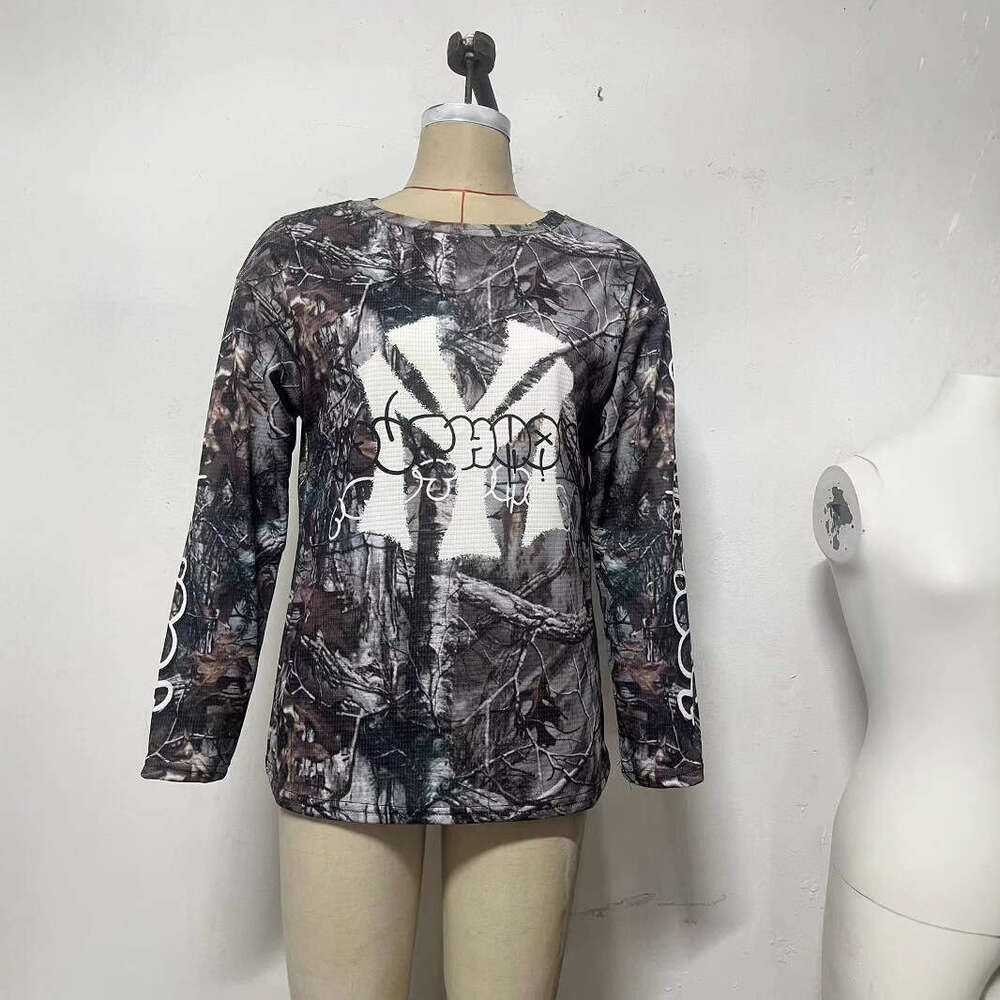 2025 Men's New Printed Long Sleeve Crew Neck T-Shirt