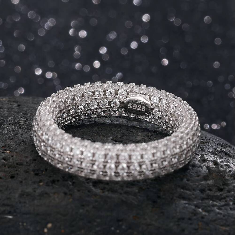Fashion Hip Hop Jewelry Bling 18K White Gold Plated 925 Sterling Silver Micro Pave VVS Moissanite Diamond Finger Band Ring