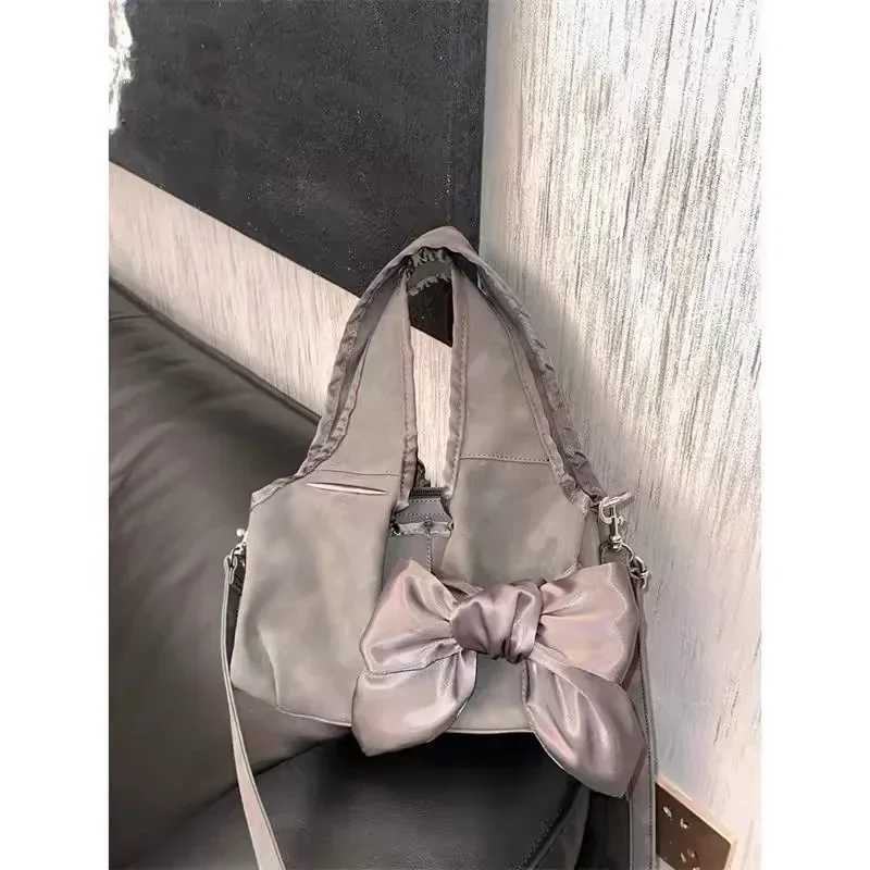Cute Female 2024 Summer New Niche Bowknot Shoulder Bag Large Capacity Tote Fashion Armpit Tote Bag Ladies Daily Shopping Bag Y250730