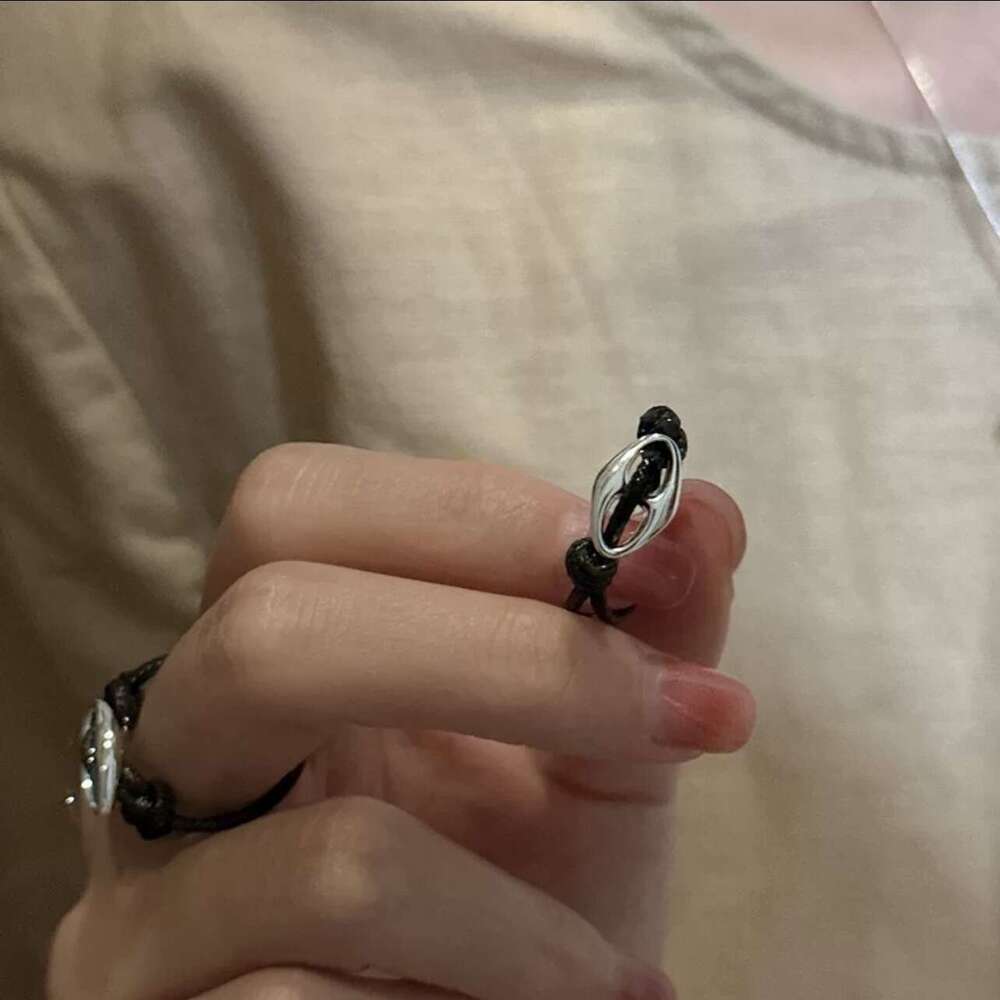 Korean Version Niche Design Light Luxury Pig Nose for Women High-end Simple Index Finger Ring Fashion Blogger Style Personalized Jewelry 20d