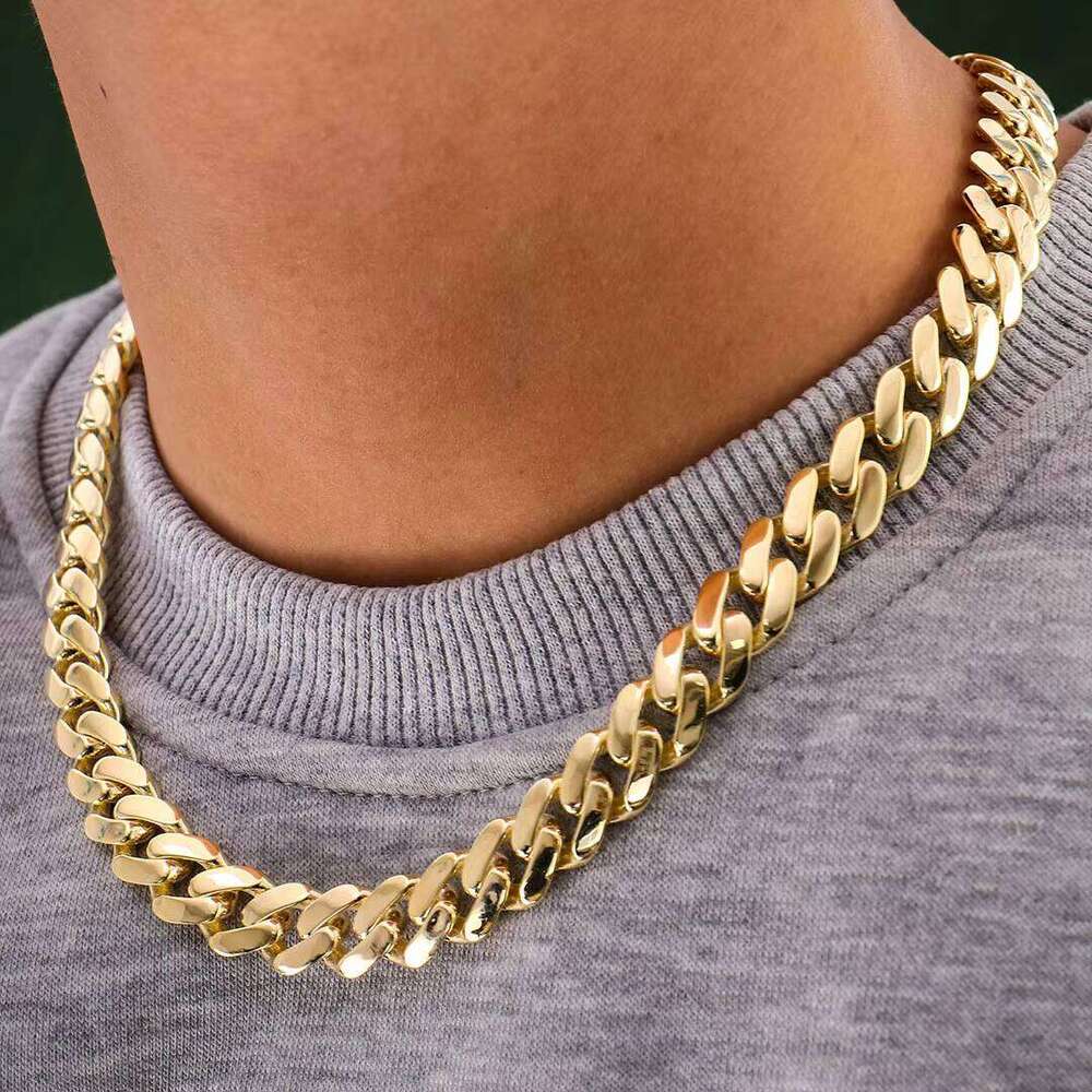 Custom Wholesale Price Hip Hop Mens HipHop Necklace DEF Vvs Moissanite Cuban Link Chain For Men