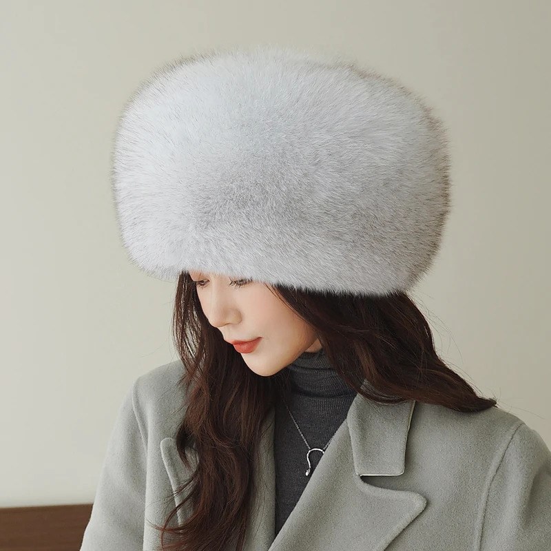 Natural Fox Fur Beanies for Women Winter Warm Fluffy Russia Style Female Round Cap Fashion Fur Hats 250724