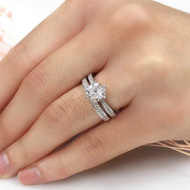 Huitan Noble Bright 6 Claws Cubic Zirconia Rings Set for Women Elegant Gorgeous 2Pcs/Set Wedding Band Jewelry Trendy Accessories y250730