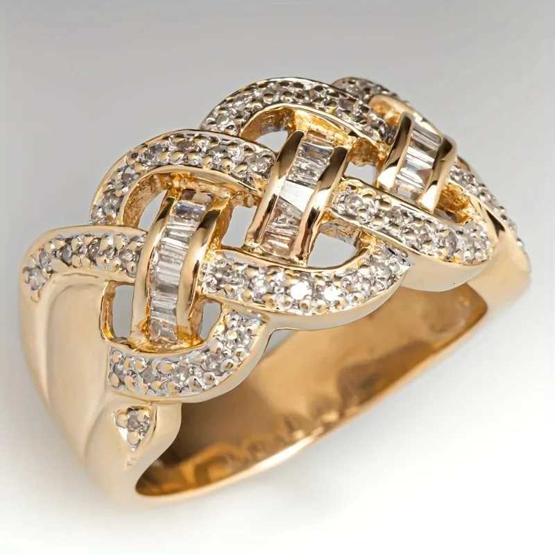 Fashion Skeleton Braided Twist Wide Face Gold Color Ring for Women Temperament Shiny Cubic Zirconia Wedding Jewelry Accessories y250730
