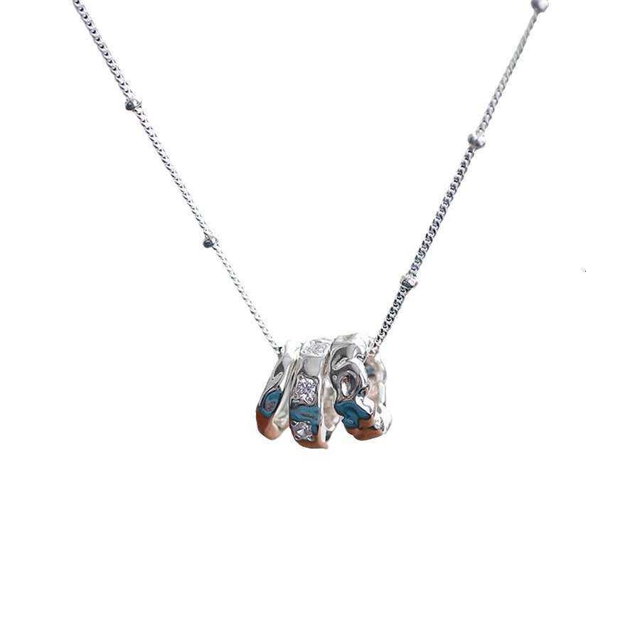 French Style Geometric Multi-Circle Necklace for Women, Light Niche Simple Classic Three-Ring Collarbone Chain Jewelry