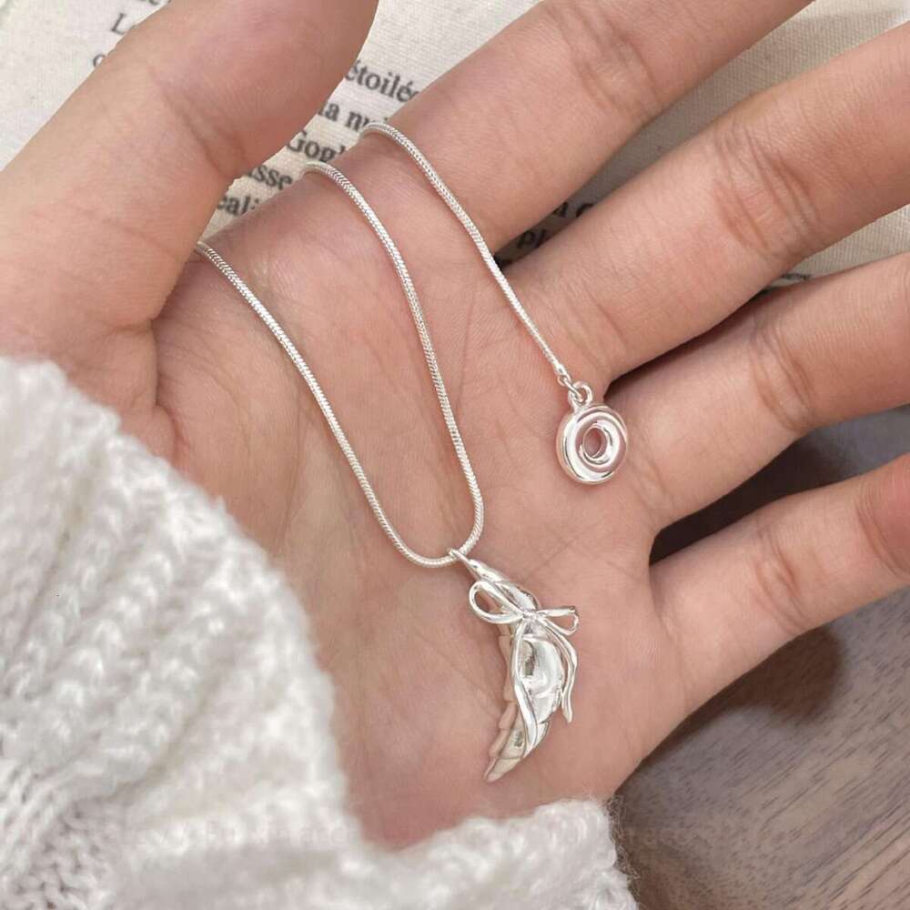 Minimalist Simple Design Bowknot Bagel Tassel Necklace for Daily Versatile Matching e06