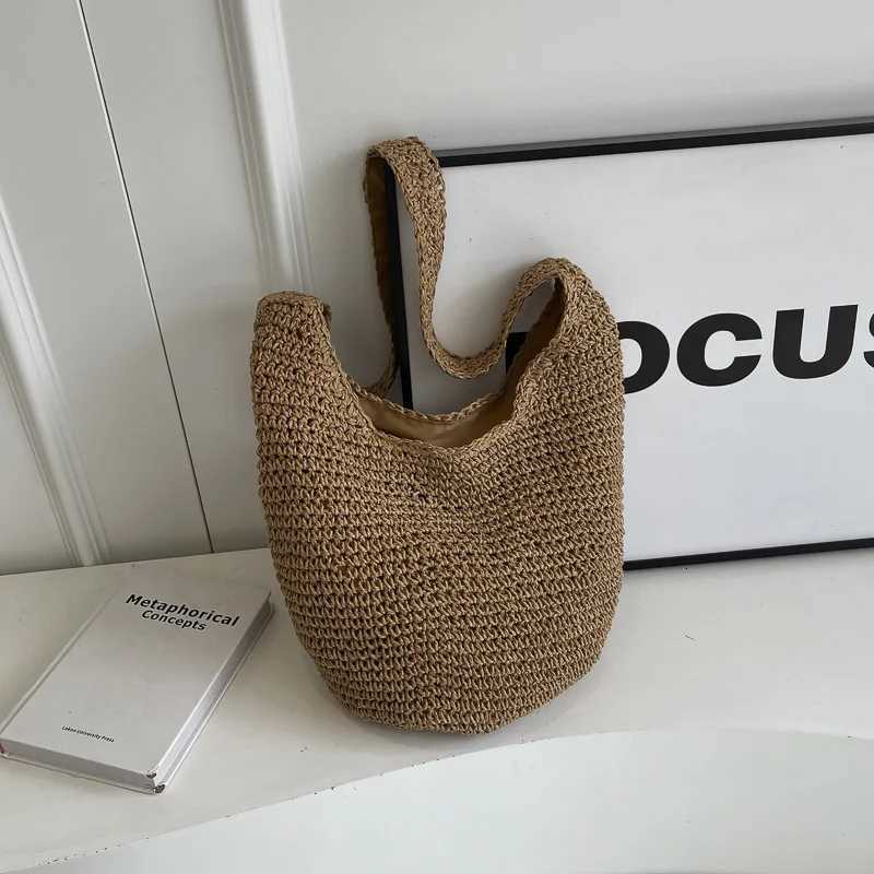 2024 New Grass Weaving Large Capacity Shoulder Bag for Womens Vacation Beach Travel Durable and Soft Hand Feel Y250730