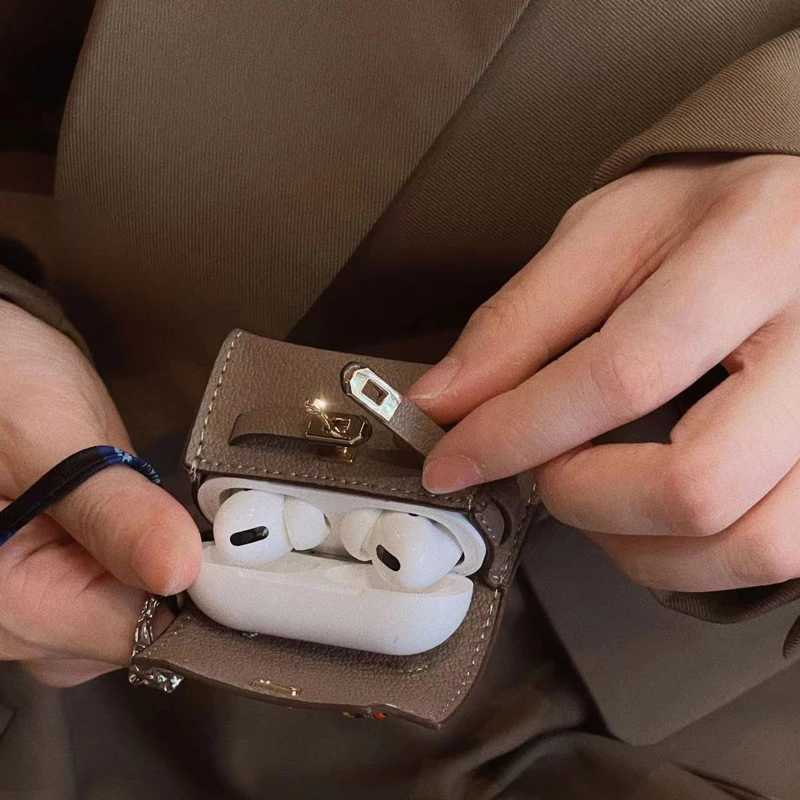 Mini Microfiber Universal Headphone Bag For AirPods 4 Pro 2 3 Protective Case with Lanyard Deluxe Handbag Bag Y250731