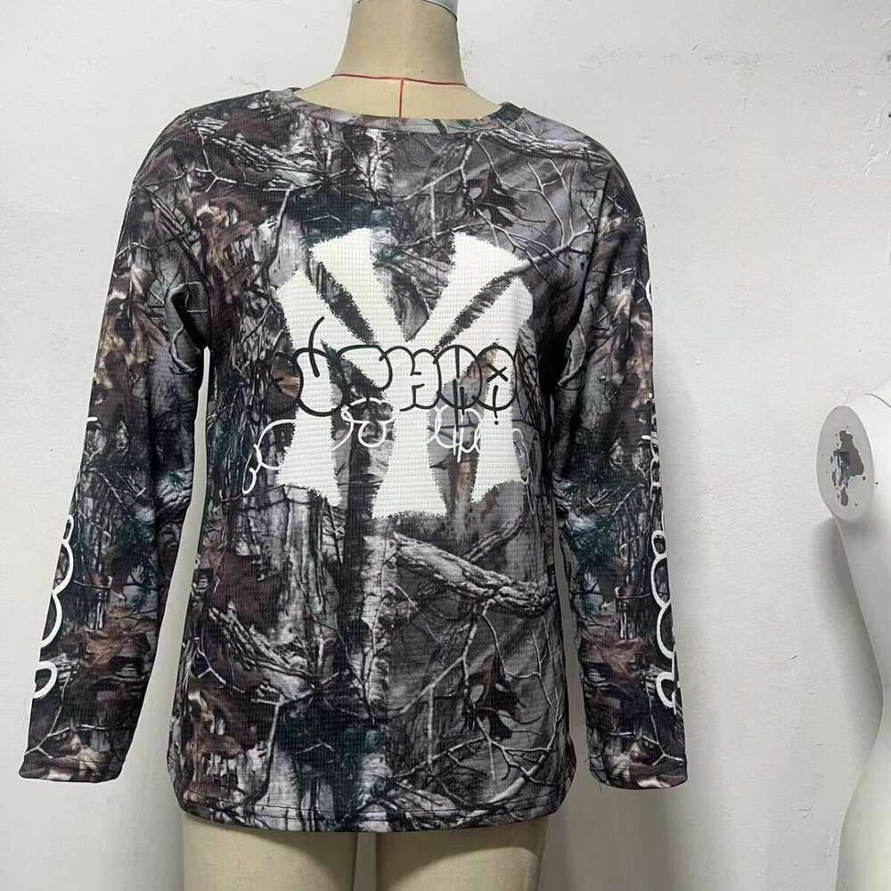 2025 Men's New Printed Long Sleeve Crew Neck T-Shirt