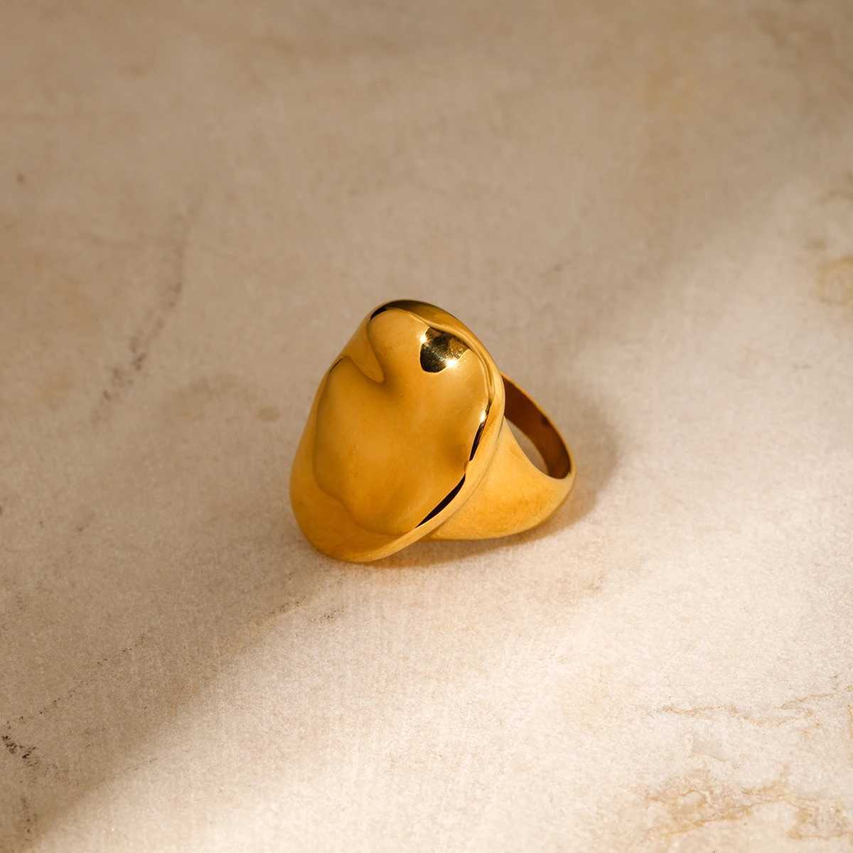 Stainless Steel Irregular Concave Convex Closed Ring for Women Trendy Metal 18K Geometric Finger Ring Rings for Women Gift y250730