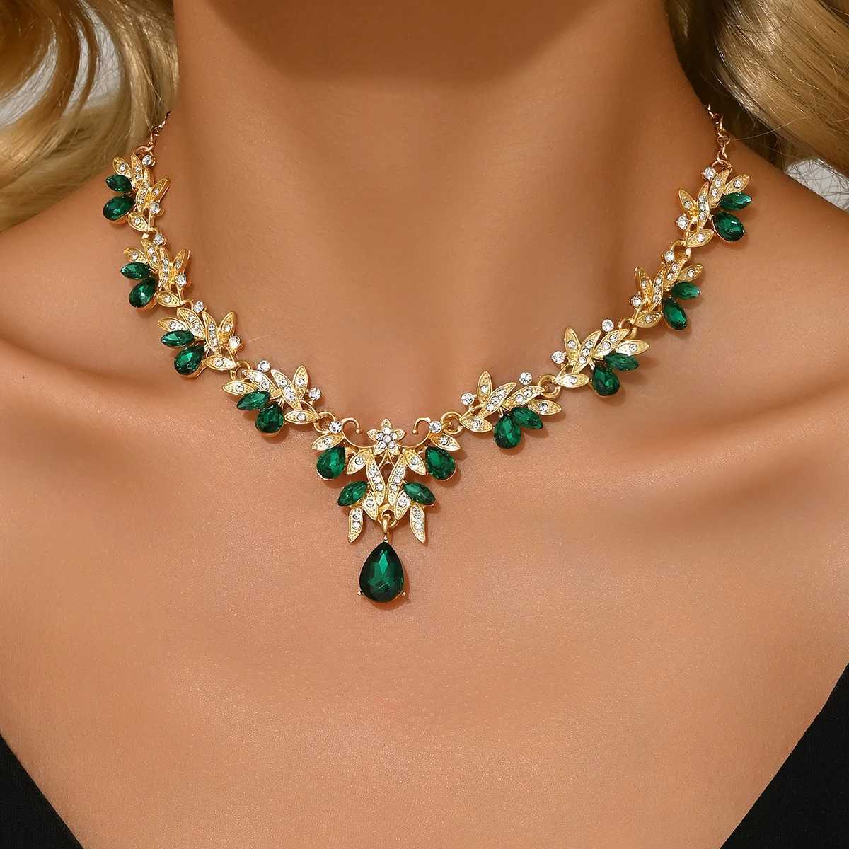 1PC Womens Fashion Geometric Water Drop Pendant Necklace Jewelry Suitable for Date Party Festival Gift2168 Z250731 Z250910