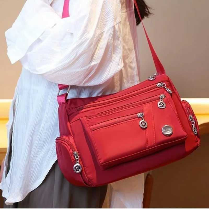 Casual Women Shoulder Messenger Bag Oxford Waterproof Zipper Handbags Package Female Large Capacity Travel Crossbody Bag Y250730