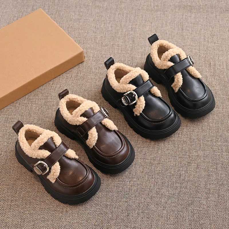 Kids Flat Shoes Suede Warm for Winter Children Leather Shoes Round Toes 2025 Winter New Girls Princess Shoes Soft Bottom BritishT251101