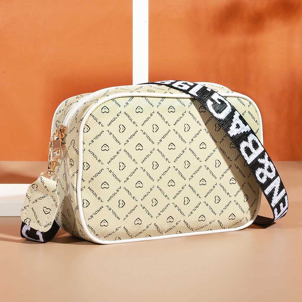 Fashion crossbody bag multifunctional shoulder bag womens mini wallet daily use and travel small crossbody bagW251101