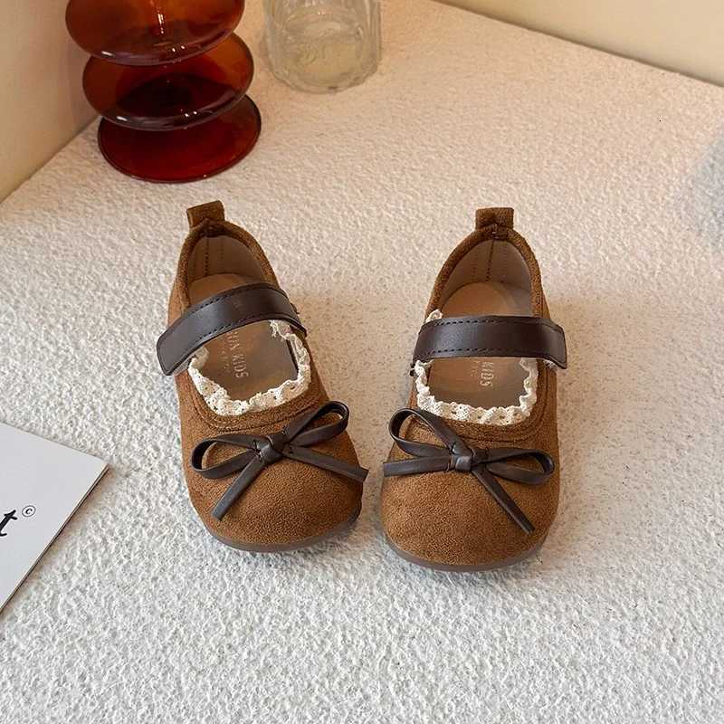 Kids Leather School Shoes Spring Autumn Girls Sweet Flat Shoes Elegant Princess Bowknot Children Fashion Causal Mary Jane ShoesT251101