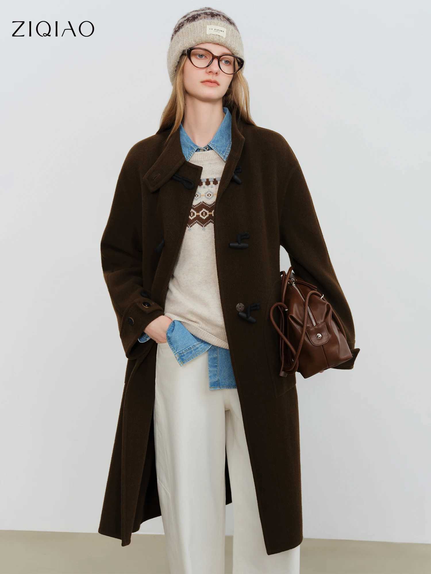 ZIQIAO Crafty Studio Wool Coat for Petite Women with Horn Buttons Standing Collar and DoubleFaced Design 2025 New CollectionT251101