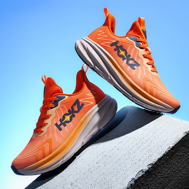 Designer running shoes free shipping new mesh surface lightweight cushioning running shoes luxury fitness shoes for mens womens