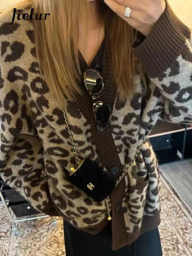 New Chic Leopard Print Contrast Color Loose Simple Women Cardigans Autumn Fashion Single Breasted Vintage Soft Female CardigansT251101