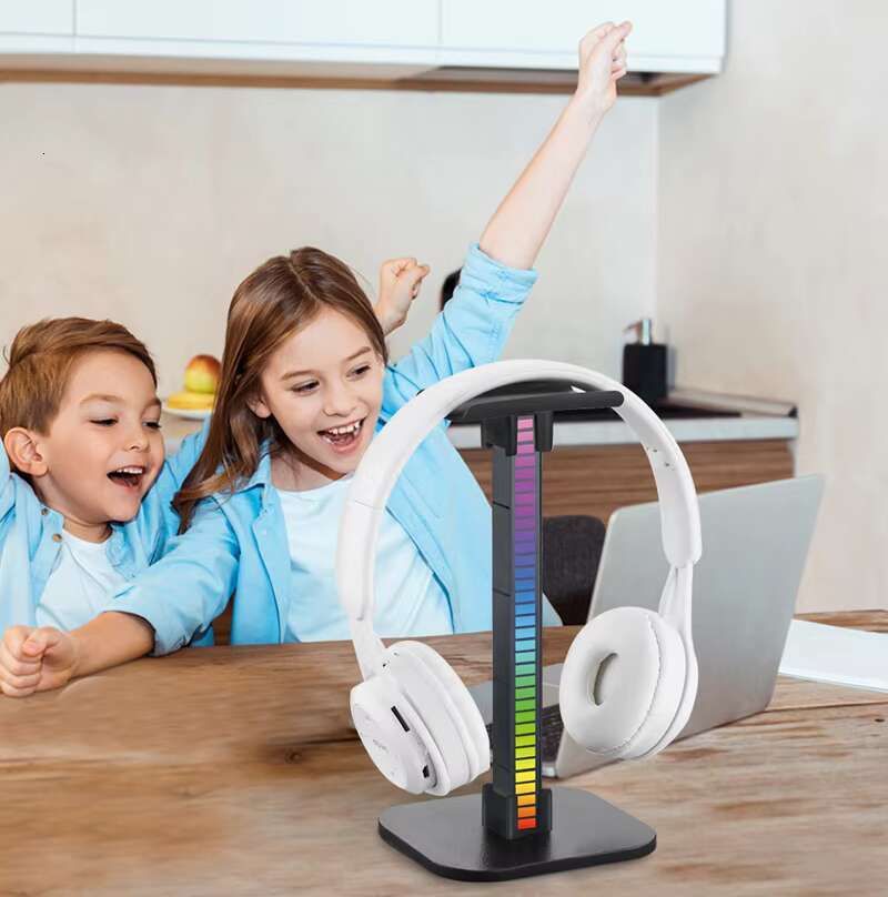 Basic Usb Cool LED Gaming Rgb Desk Headphone Holder for Boys Men Gamers