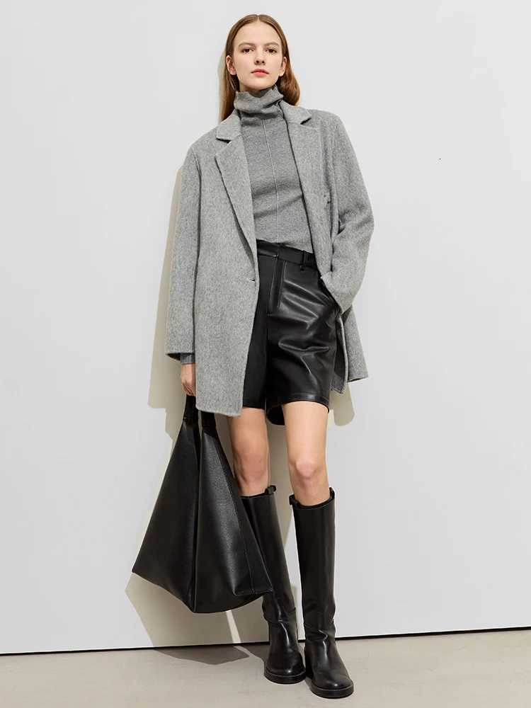 AMII Minimalist Old Money Woolen Coat for Women 2023 Winter Slit Blazer Collar Medium Long Doublesided Tweed Jacket 72324001T251101